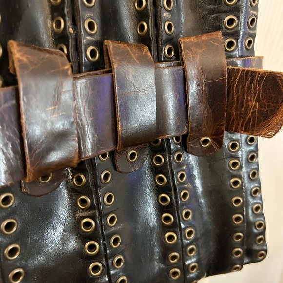 Genuine Leather Viking Crossbody Bag - Picture 3 of 6